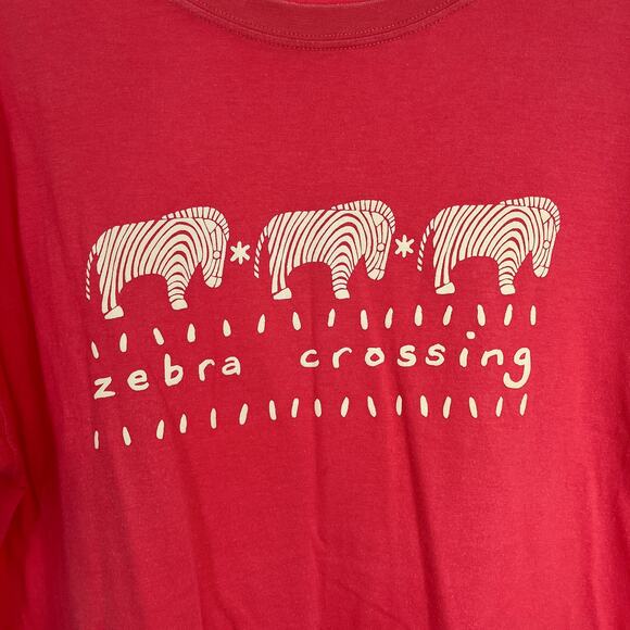 JUMPERS Coral White Zebra Crossing Graphic Short Sleeve T-Shirt Top M - Picture 1 of 10